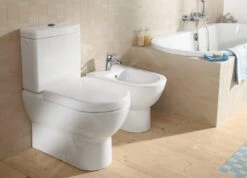 Villeroy & Boch Subway - Staande Toiletpot, Vario Afvoer, CeramicPlus, Alpine Wit 661010R1 -Villeroy & Boch 7688ef279a2e84ddfda35089 1